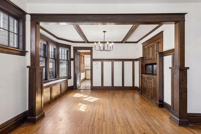 1746 Laurel Avenue, Saint Paul, MN 55104