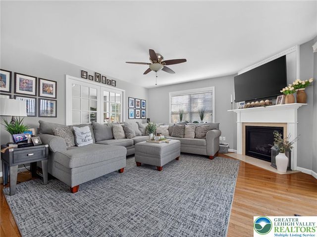 4148 Ross Road, Bethlehem Twp, PA 18020