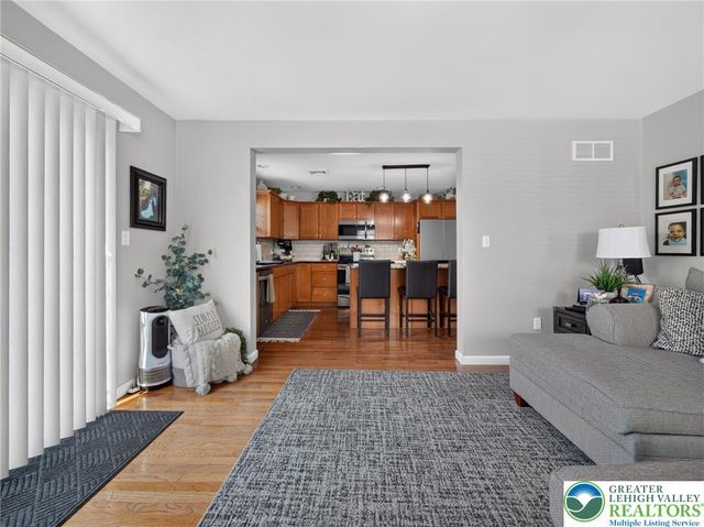 4148 Ross Road, Bethlehem Twp, PA 18020
