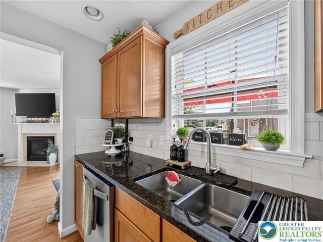 4148 Ross Road, Bethlehem Twp, PA 18020