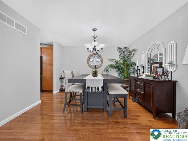 4148 Ross Road, Bethlehem Twp, PA 18020