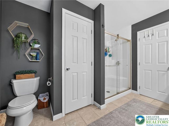 4148 Ross Road, Bethlehem Twp, PA 18020