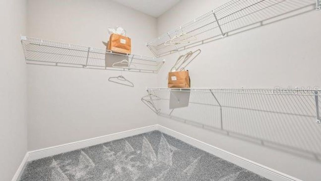 Image 19 of property listing at 2631 FAIRFAX AVENUE, New Smyrna Beach, FL 32168