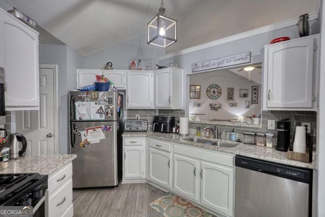 2206 Ridgewood Court, Conyers, GA 30013