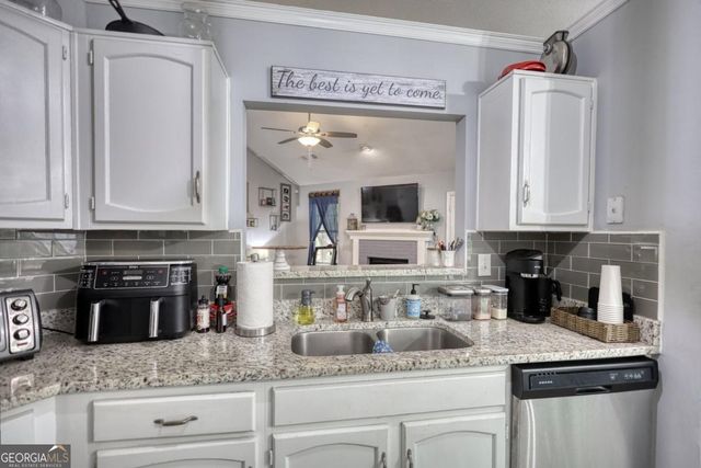 2206 Ridgewood Court, Conyers, GA 30013