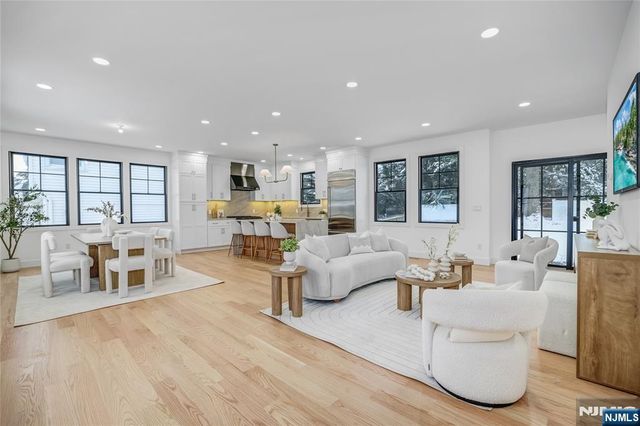 166 Forest Road, Glen Rock, NJ 07452