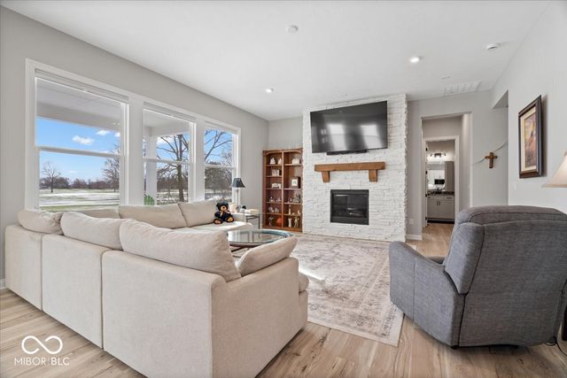 18898 Shefler Boulevard, Noblesville, IN 46062