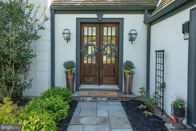 945 LAFAYETTE RD, Bryn Mawr, PA 19010
