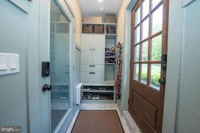945 LAFAYETTE RD, Bryn Mawr, PA 19010
