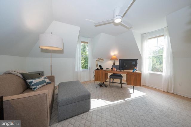 945 LAFAYETTE RD, Bryn Mawr, PA 19010