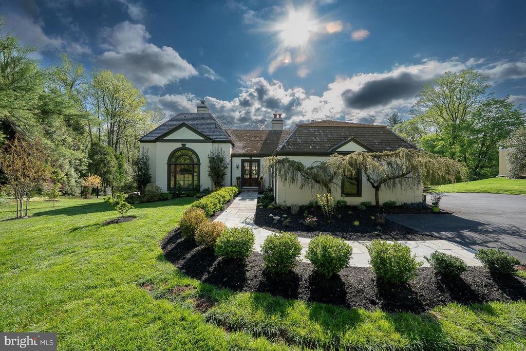 945 LAFAYETTE RD, Bryn Mawr, PA 19010