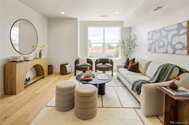 4825 W 10th Avenue, Denver, CO 80204
