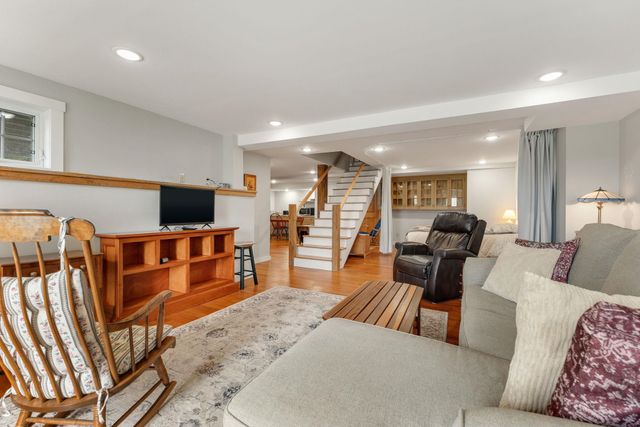 741 Cider Mountain Road, Warren, VT 05674