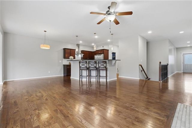 13335 N Bedford Falls Drive, Platte City, MO 64079