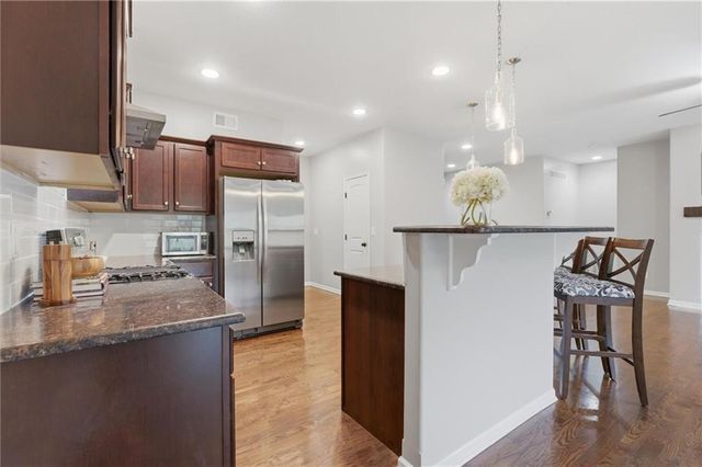 13335 N Bedford Falls Drive, Platte City, MO 64079