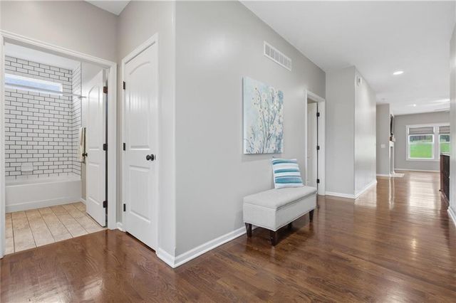 13335 N Bedford Falls Drive, Platte City, MO 64079