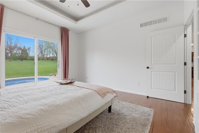 13335 N Bedford Falls Drive, Platte City, MO 64079