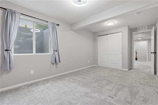 13335 N Bedford Falls Drive, Platte City, MO 64079
