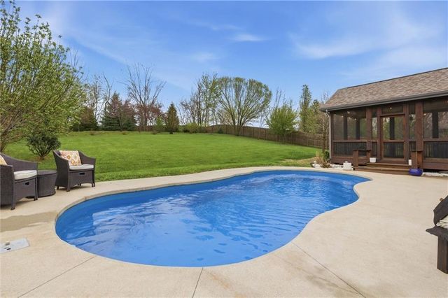 13335 N Bedford Falls Drive, Platte City, MO 64079