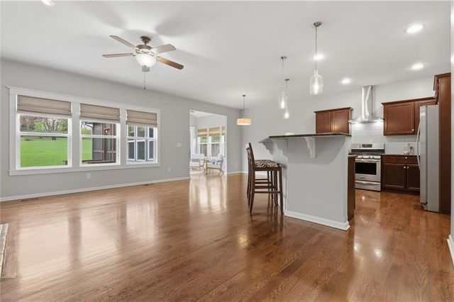 13335 N Bedford Falls Drive, Platte City, MO 64079