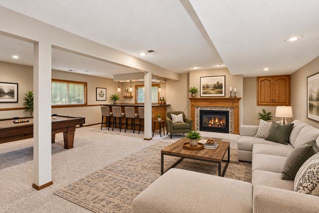 4161 Kingston Court, Eagan, MN 55123