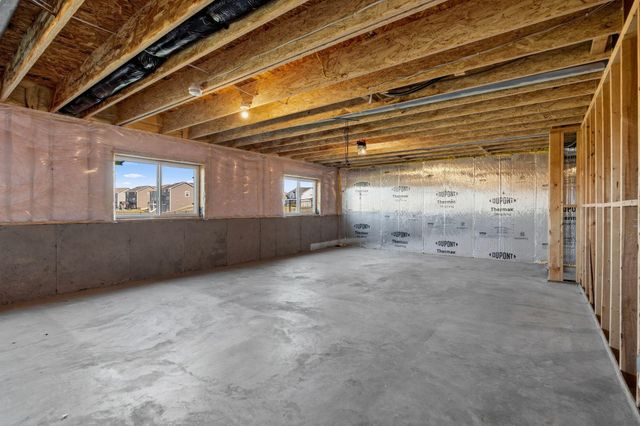 2107 Balsam Way, Hugo, MN 55038