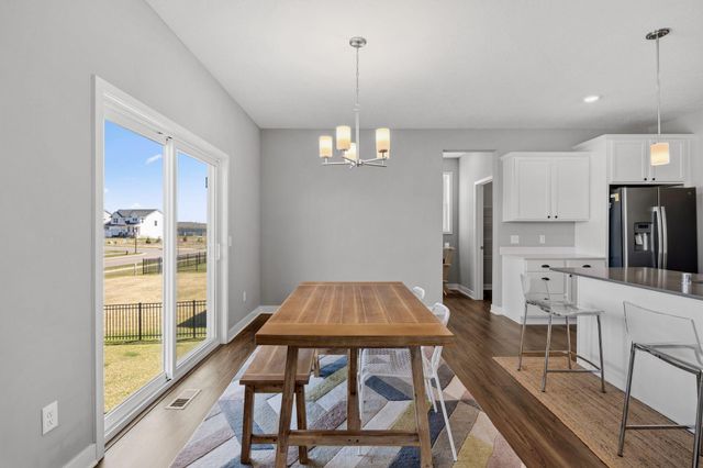 2107 Balsam Way, Hugo, MN 55038