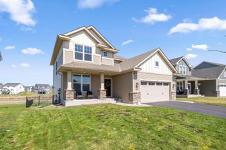 2107 Balsam Way, Hugo, MN 55038