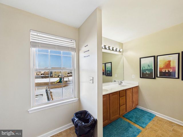 30036 STAGE COACH CIR, Milford, DE 19963