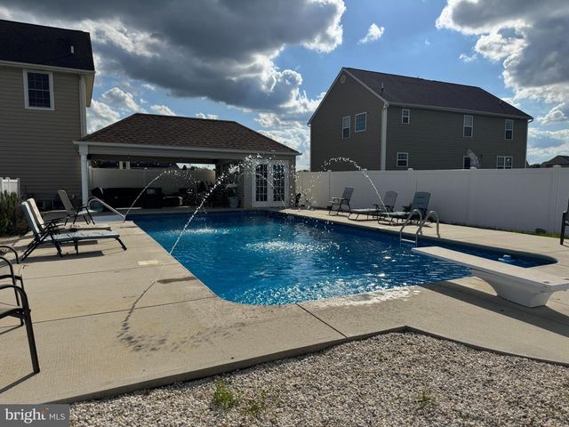 30036 STAGE COACH CIR, Milford, DE 19963