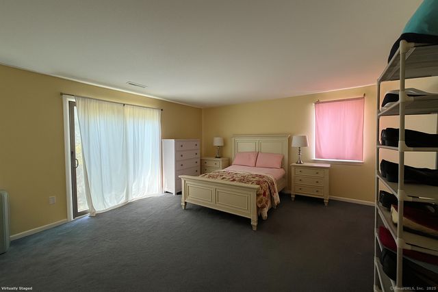 150 Hollister Way South 150, Glastonbury, CT 06033