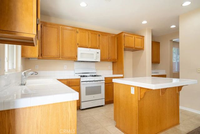 241 Carner Lane, Hemet, CA 92545