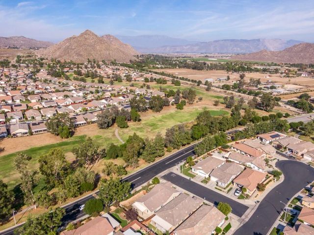 241 Carner Lane, Hemet, CA 92545