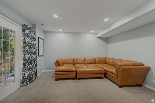 4207 S SKYLINE DR, Ogden, UT 84403