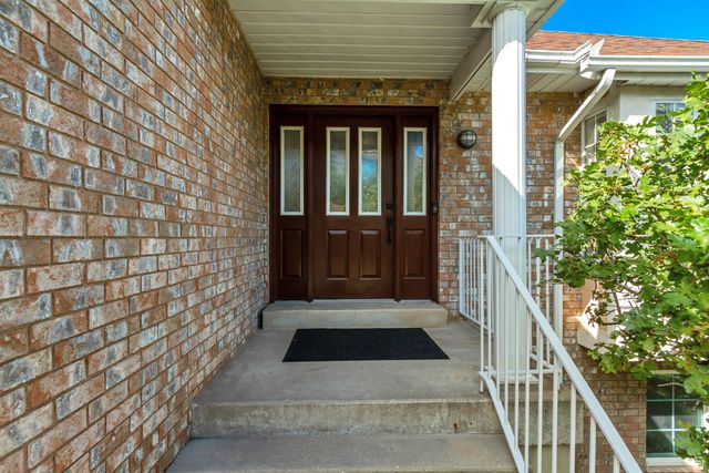 4207 S SKYLINE DR, Ogden, UT 84403