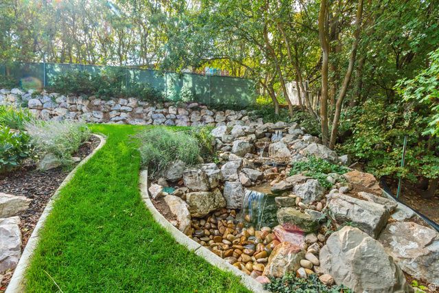 4207 S SKYLINE DR, Ogden, UT 84403