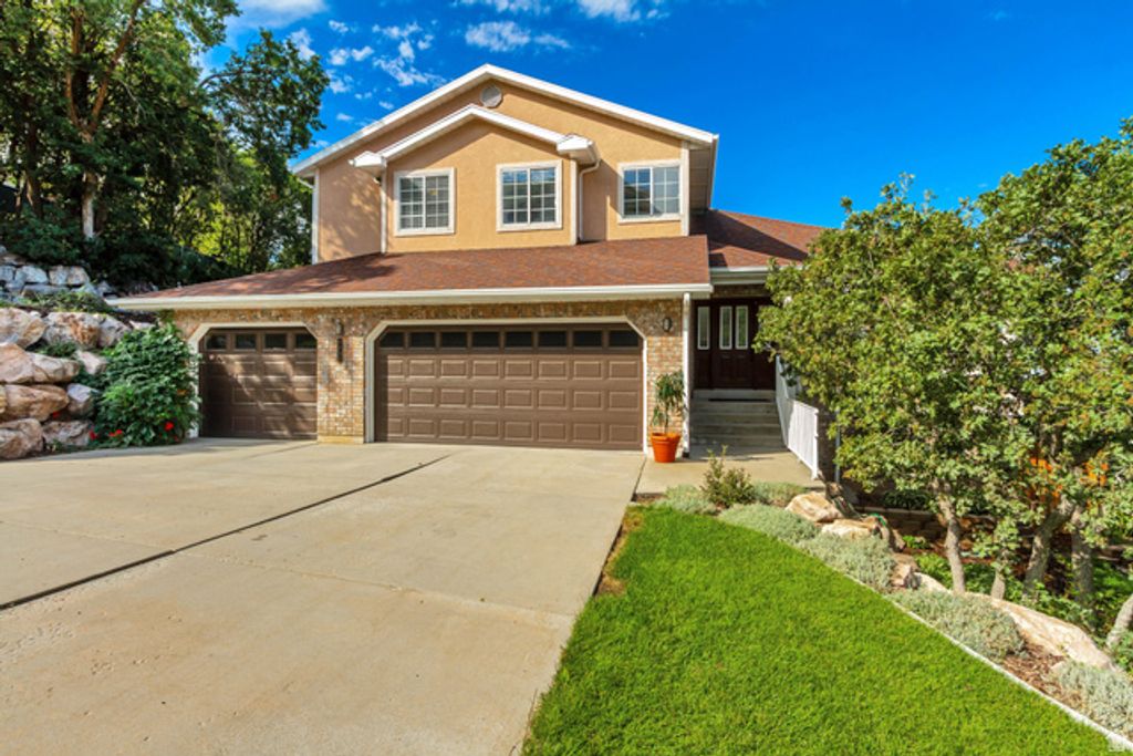 4207 S SKYLINE DR, Ogden, UT 84403 — exterior