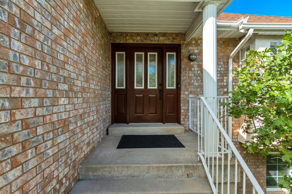 4207 S SKYLINE DR, Ogden, UT 84403 — photo 5