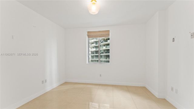 1050 Brickell Ave 2620, Miami, FL 33131