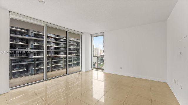 1050 Brickell Ave 2620, Miami, FL 33131