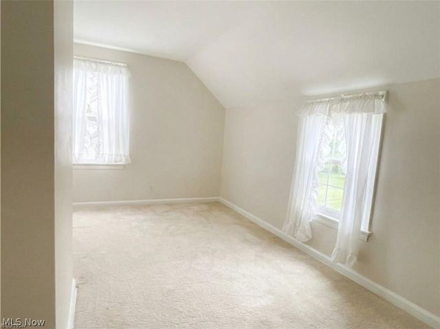 2800 Hillside Road, Seven Hills, OH 44131