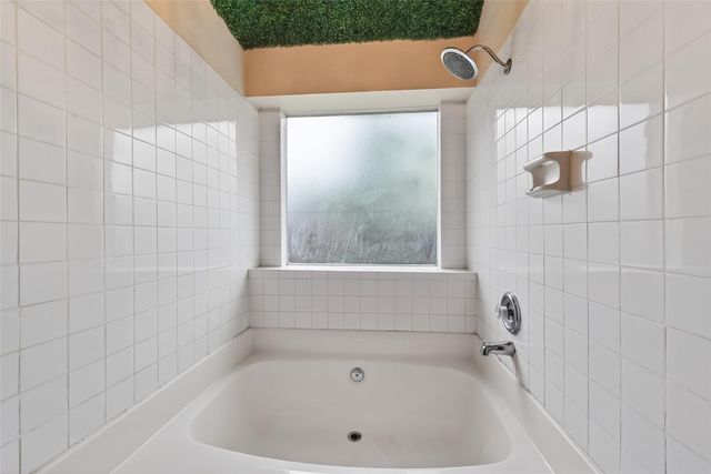 12210 White River Drive, Tomball, TX 77375