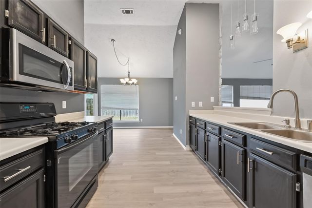 12210 White River Drive, Tomball, TX 77375