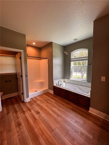 17 Miller Drive, Bella Vista, AR 72715