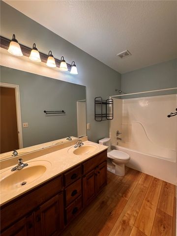 17 Miller Drive, Bella Vista, AR 72715