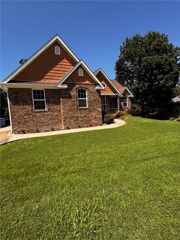 17 Miller Drive, Bella Vista, AR 72715