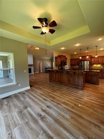 17 Miller Drive, Bella Vista, AR 72715