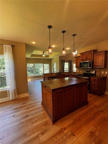 17 Miller Drive, Bella Vista, AR 72715