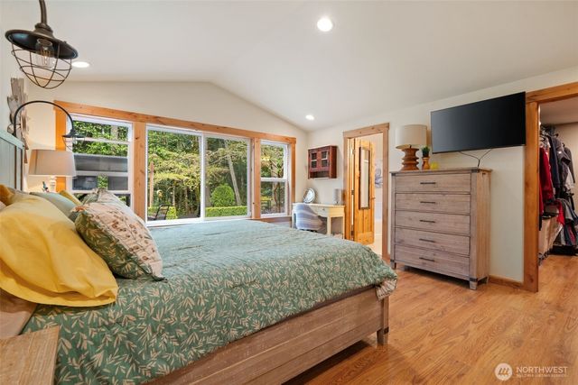 20623 Mainland View Place NE, Suquamish, WA 98392