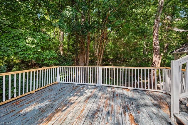 7508 meadowgreen Court, Tobaccoville, NC 27050